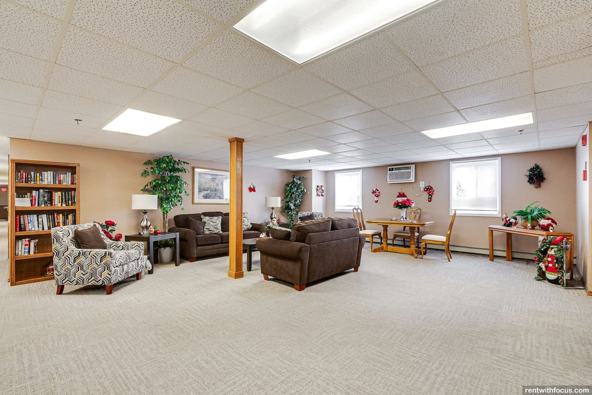 The Legacy (55+ Community) - Apartment - 10