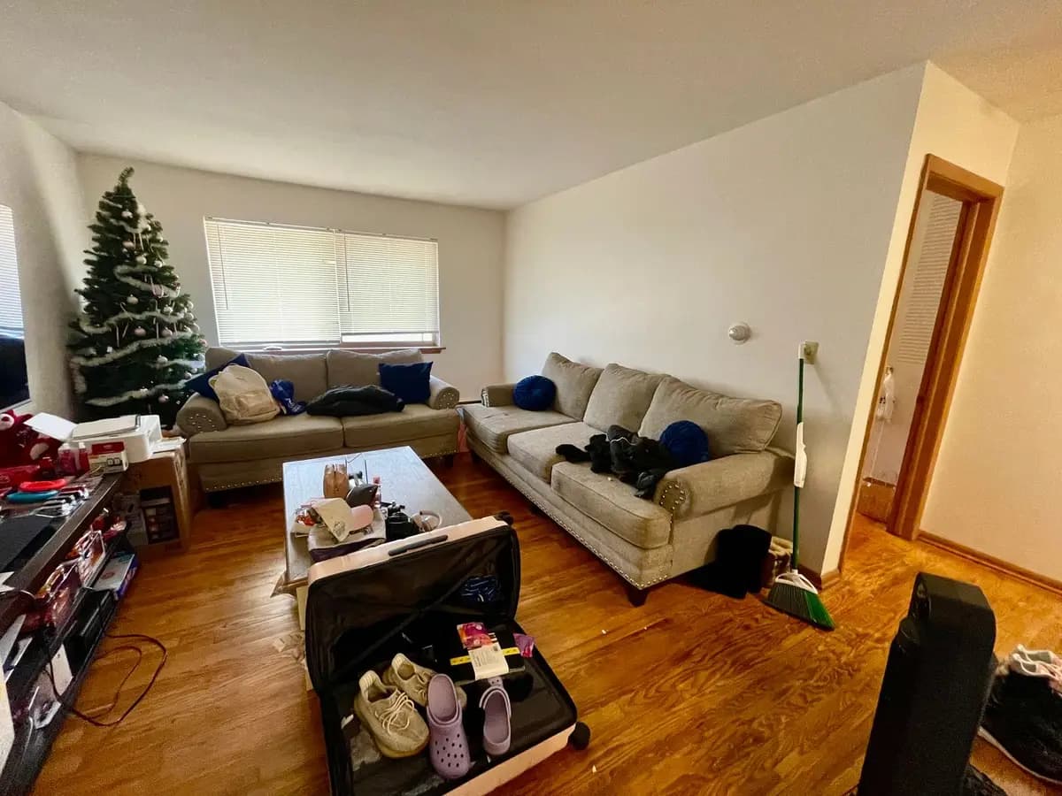 South Milwaukee apartments for rent - Property image - 1216 Memorial Drive - 2