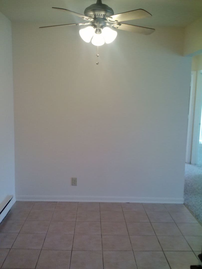 Lake Bluff Apartment Homes - Apartment - 17