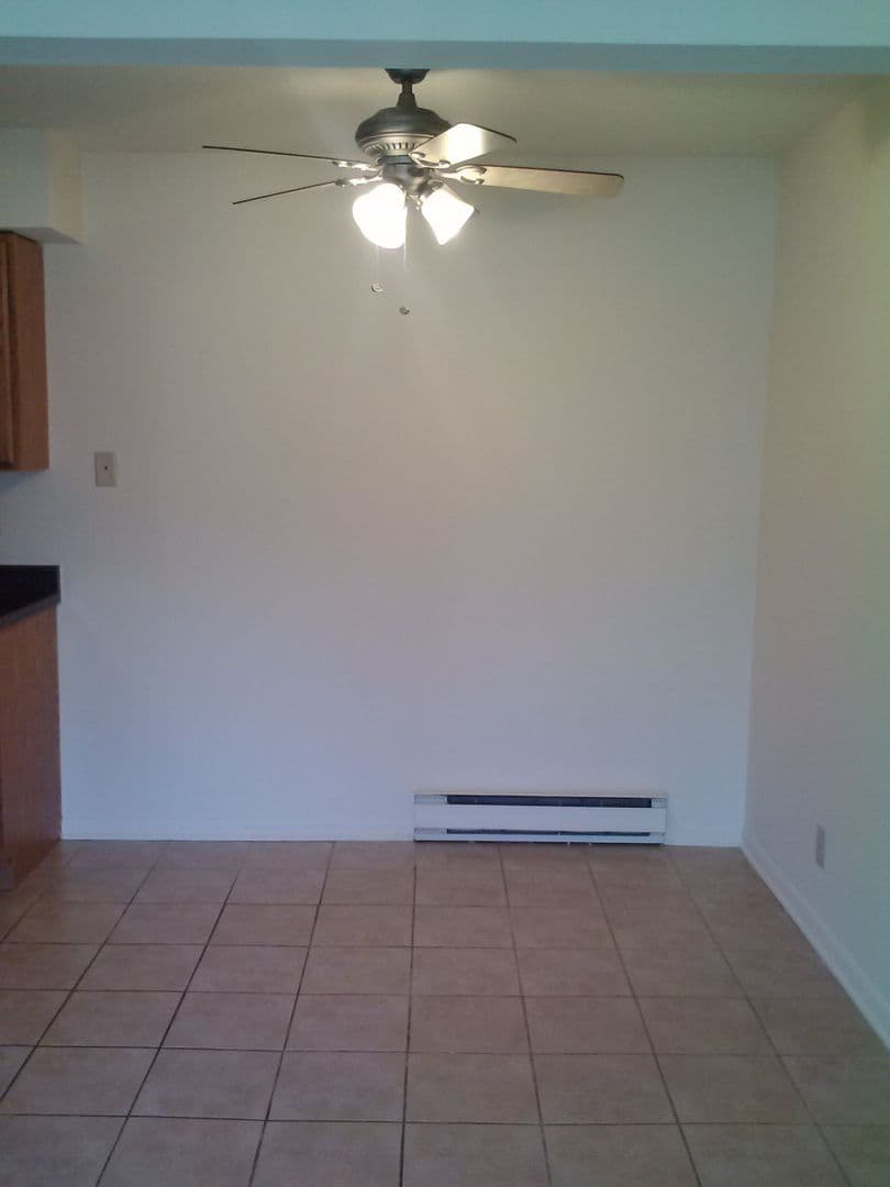 Lake Bluff Apartment Homes - Apartment - 19
