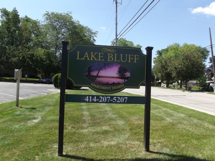 South Milwaukee apartments for rent - image - large (2).jpg