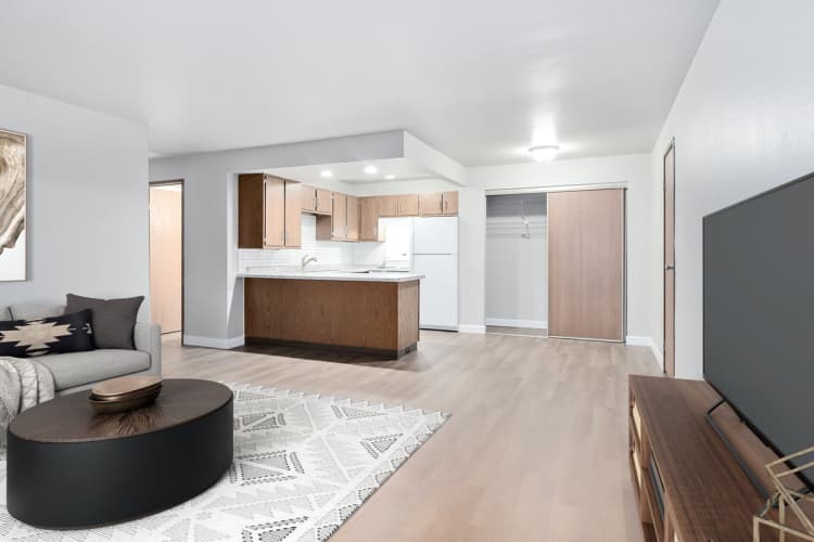 South Milwaukee apartments for rent - image - large (64).jpg