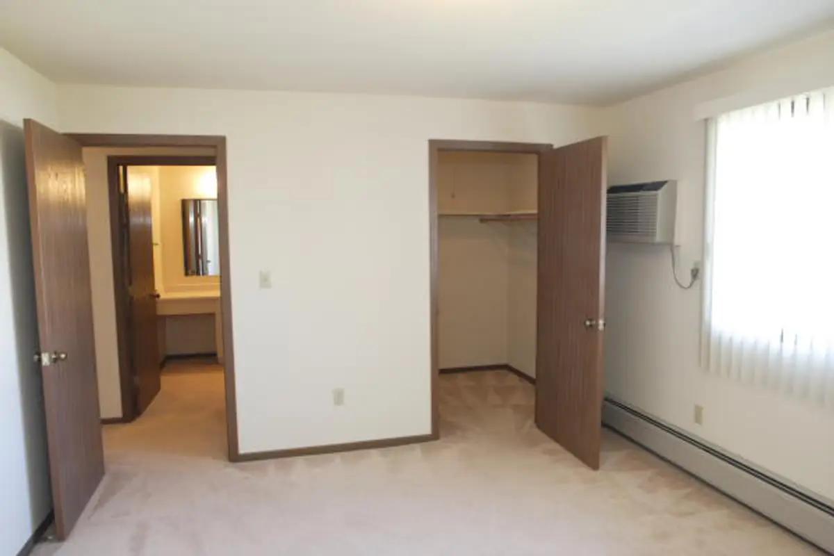 undefined apartments for rent - image - 1830-bedroom.jpg - 2