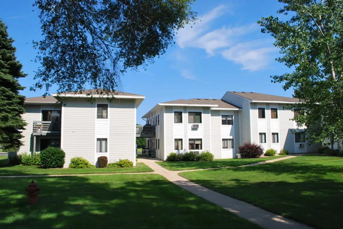 undefined apartments for rent - image - orchard courts.jpg