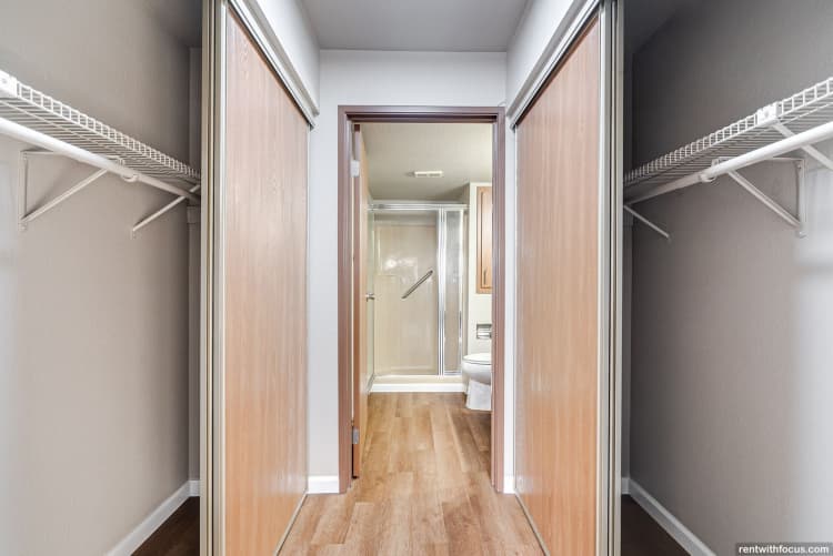 undefined apartments for rent - image - large (41).jpg