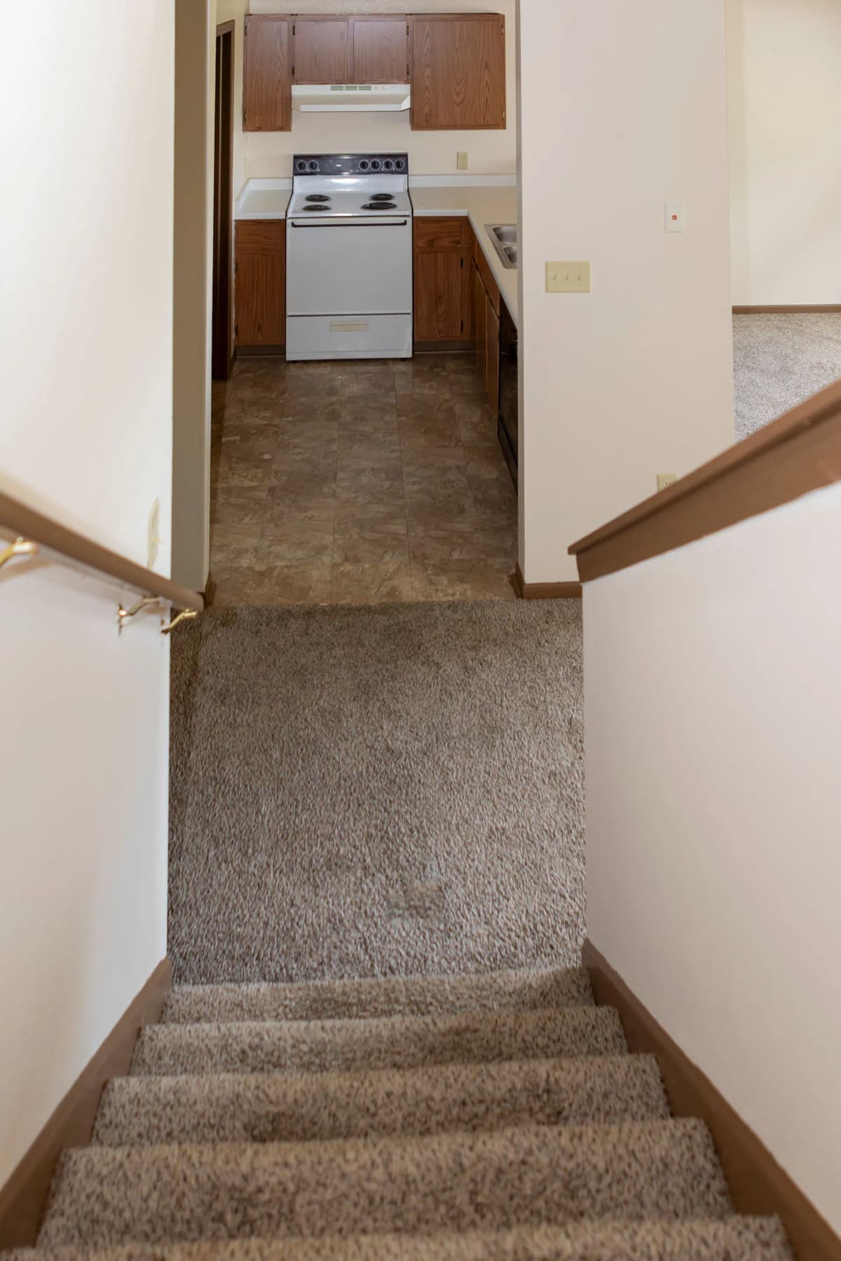 South Milwaukee apartments for rent - image - coachlight_034-1920w.webp
