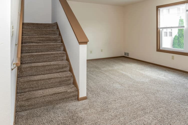 South Milwaukee apartments for rent - image - coachlight_059-1920w.webp