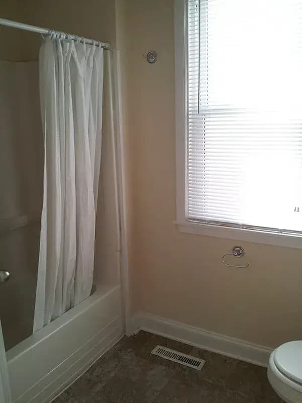 South Milwaukee apartments for rent - Property image - 1209 Monroe Ave - 2