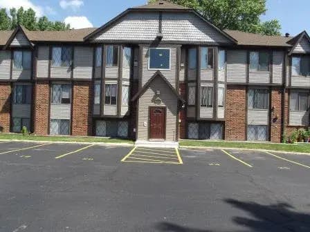 South Milwaukee apartments for rent - image - lake-bluff-exterior840452-1920w.webp