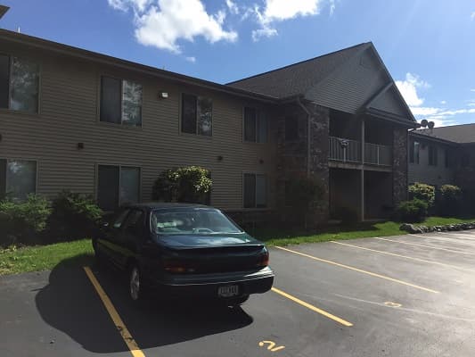South Milwaukee apartments for rent - image - back of building.jpg