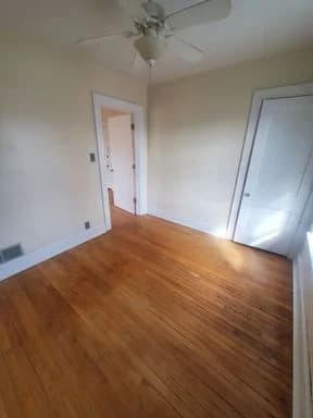 South Milwaukee apartments for rent - Property image - 915 Minnesota Ave. - 2