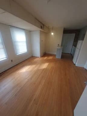 South Milwaukee apartments for rent - Property image - 915 Minnesota Ave. - 3