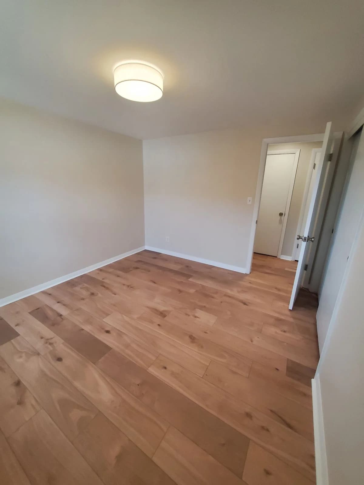 South Milwaukee apartments for rent - Property image - 3708 9th Ave. - Duplex - 3