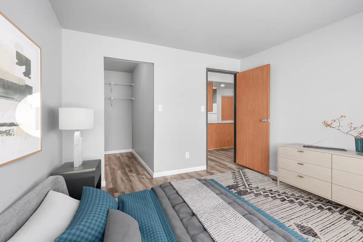 undefined apartments for rent - image - the-reserve-on-south-towne-south-milwaukee-wi-1-bed-medium (3).jpg - 2