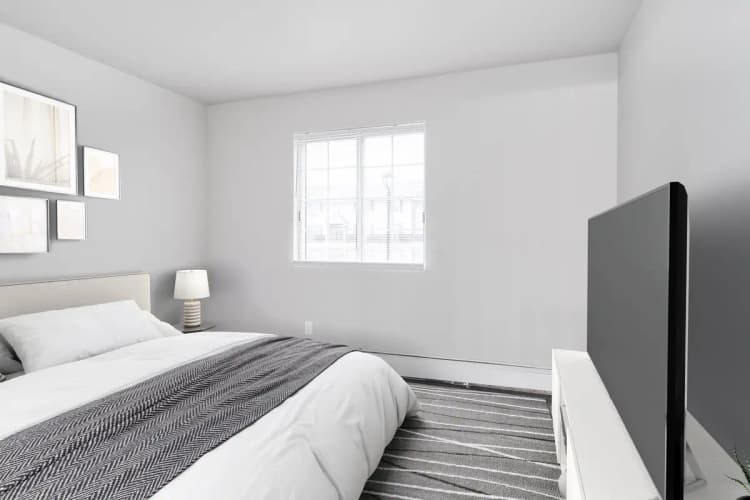 undefined apartments for rent - image - the-reserve-on-south-towne-south-milwaukee-wi-1-bedroom-heavy (1).jpg