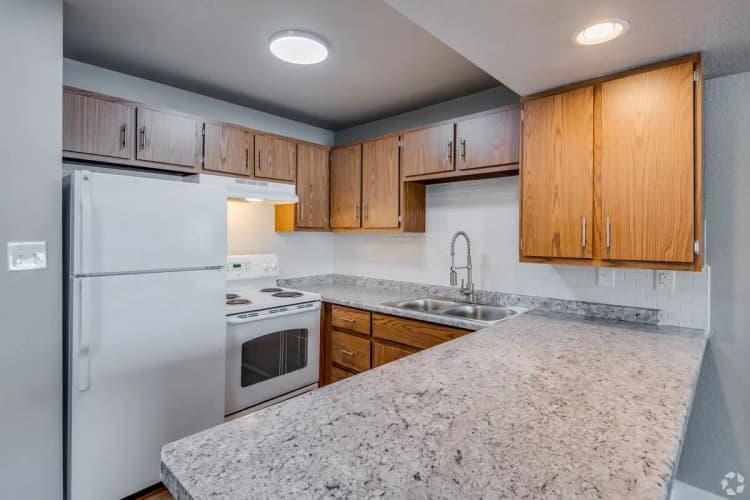 undefined apartments for rent - image - the-reserve-on-south-towne-south-milwaukee-wi-1-br-1-ba---700sf.jpg