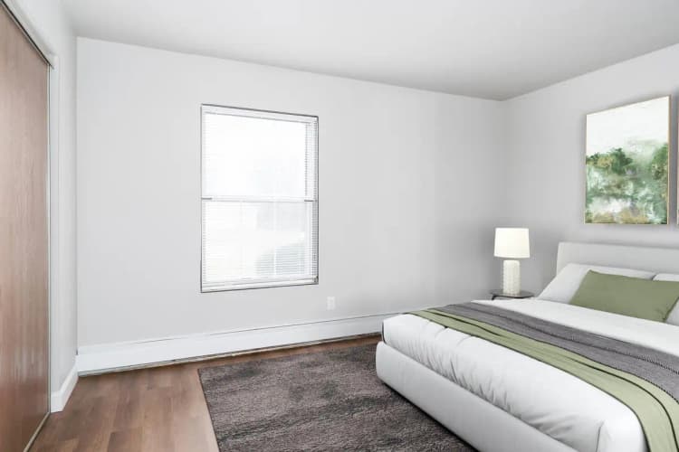 undefined apartments for rent - image - the-reserve-on-south-towne-south-milwaukee-wi-2-bedroom-medium (3).jpg