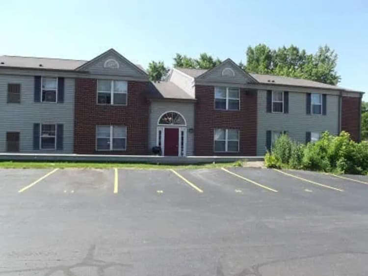 undefined apartments for rent - image - lake-bluff-exterior283434-1920w.png