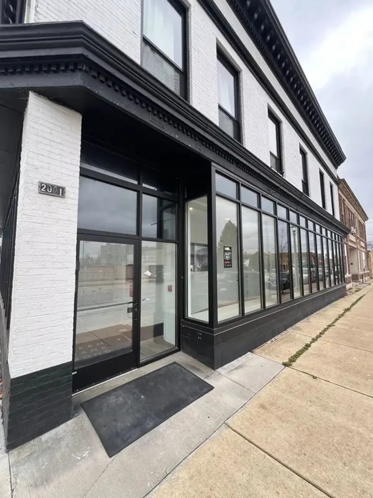 undefined apartments for rent - image - 0aaedd6953f02b20c7201336376f81c5-f_b.png