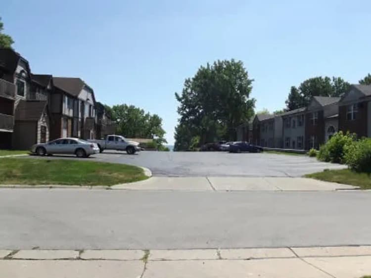 undefined apartments for rent - image - lake-bluff-entrance83434-1920w.webp